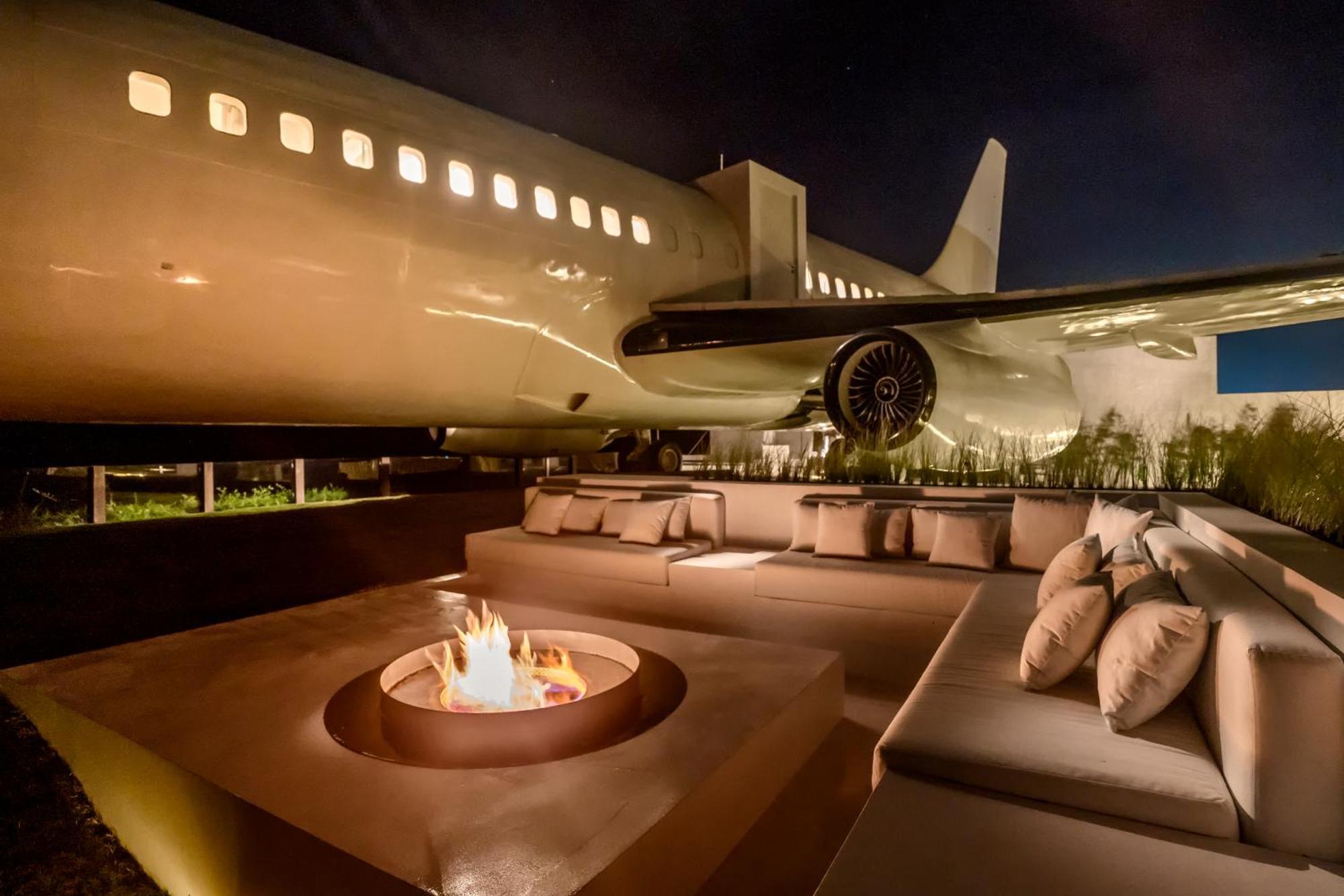 Private Jet Villa Uluwatu Exterior foto